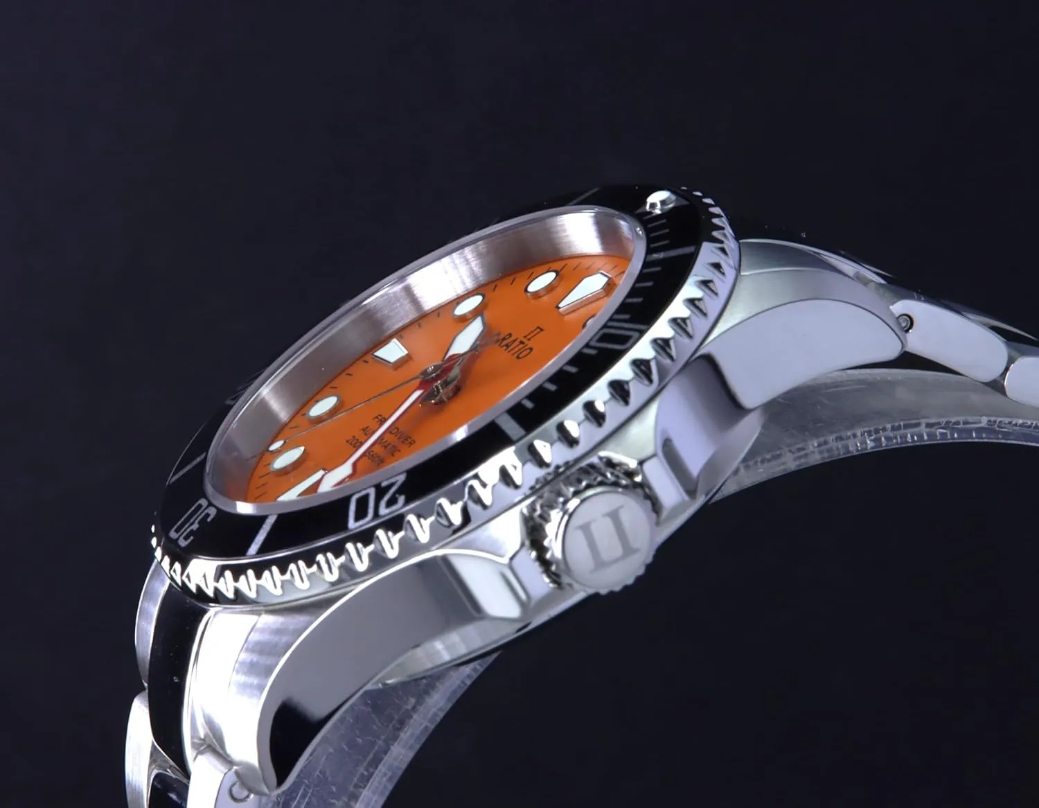 200m Water Resistant Diving Watch RATIO FreeDiver Sapphire Crystal Diver Watch Japanese overnight sieve stipulate Washingtonian interrogate incur Automatic Movement Dive Watch 