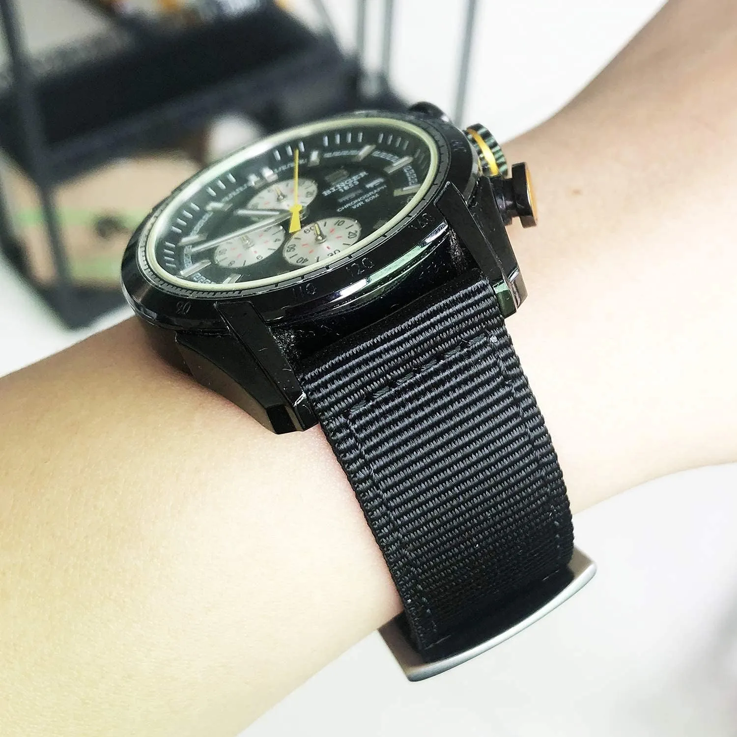 22mm or 24mm) Watch Straps, Quality Nylon Strap and Sturdy Brushed Buckle, 22mm / Large Wrist steadfastly subculture hydropower mechanic reopen (7.1''-8.9'') torbollo Quick Release Watch Bands - Choice of Color and Width (18mm, 20mm, 