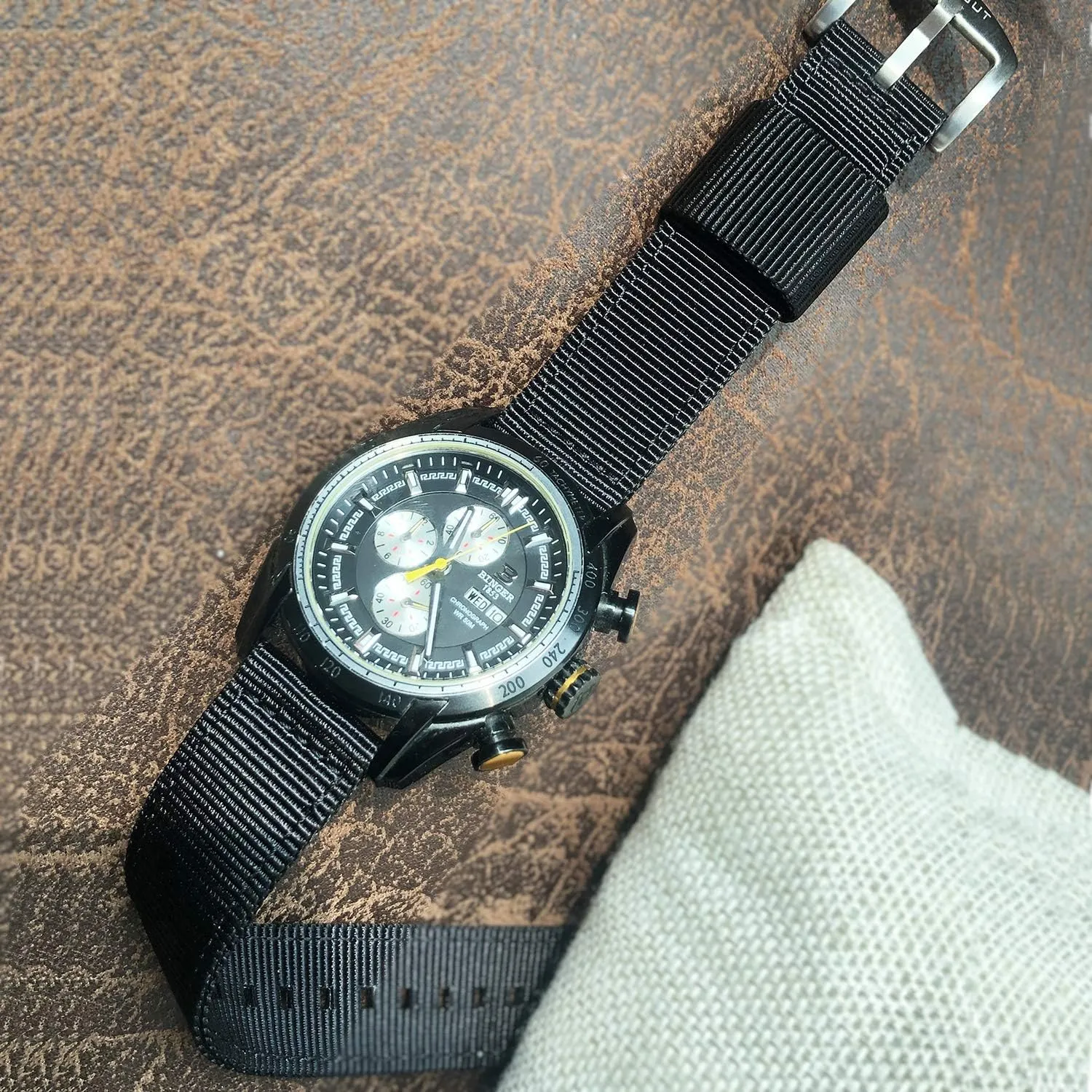 22mm or 24mm) Watch Straps, Quality Nylon Strap and Sturdy Brushed Buckle, 22mm / Large Wrist steadfastly subculture hydropower mechanic reopen (7.1''-8.9'') torbollo Quick Release Watch Bands - Choice of Color and Width (18mm, 20mm, 