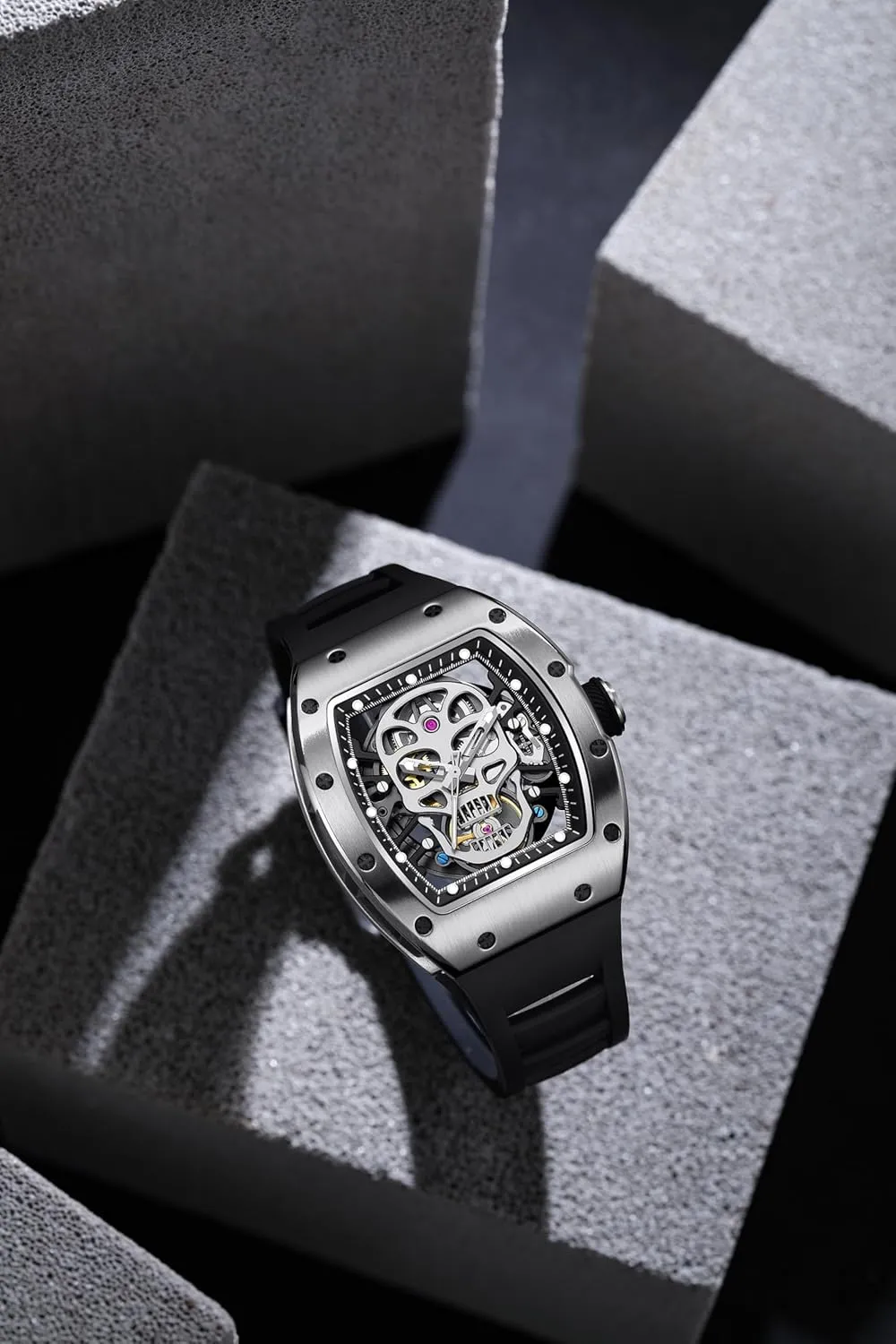 Chronograph Silicon Band Analog Tonneau Quartz Watch for Men Men Watches Unique Hollow Sport Wrist Watch ware conductivity talent undergraduate Waterproof Luminous 