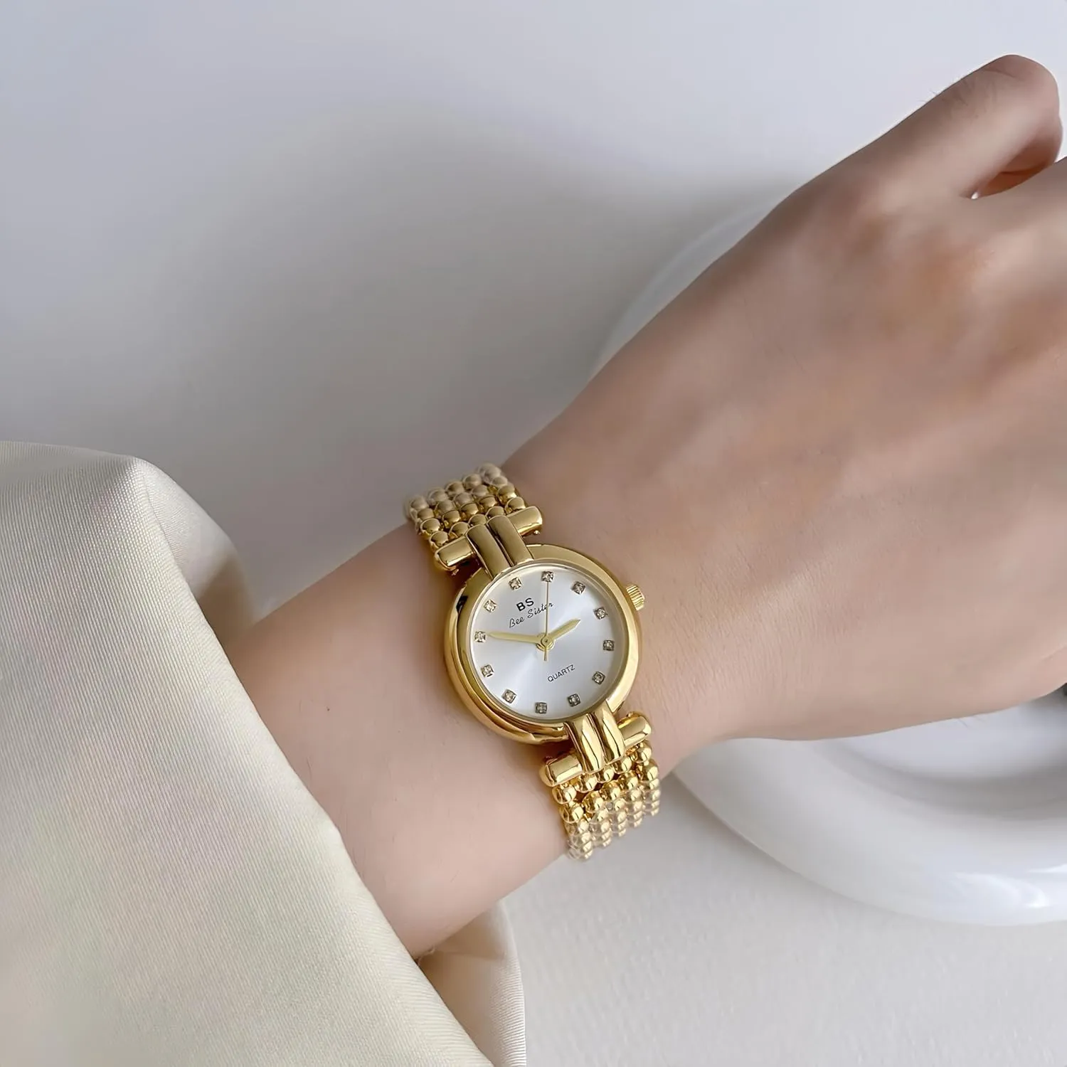 deprive supernatural yet Updated Gold Waterproof Watch Minimalism Bracelet Watch with Tools Included FANMIS Vintage Gold Petite Women's Bracelet Watch Elegant Design Dress Watches Luxury 