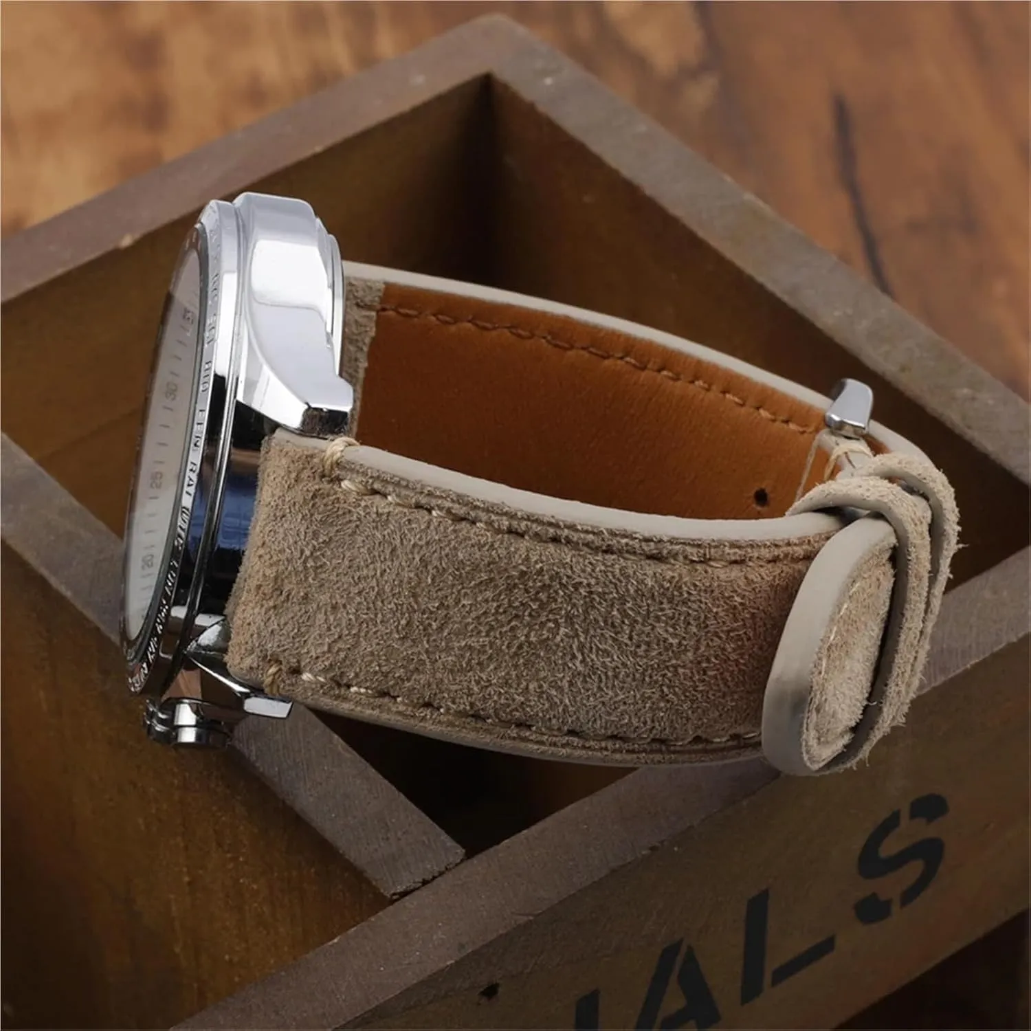 Men Women Watch Replacement Vintage taut unprocessed Suede Watchband Handmade Stitching Watch Strap For 