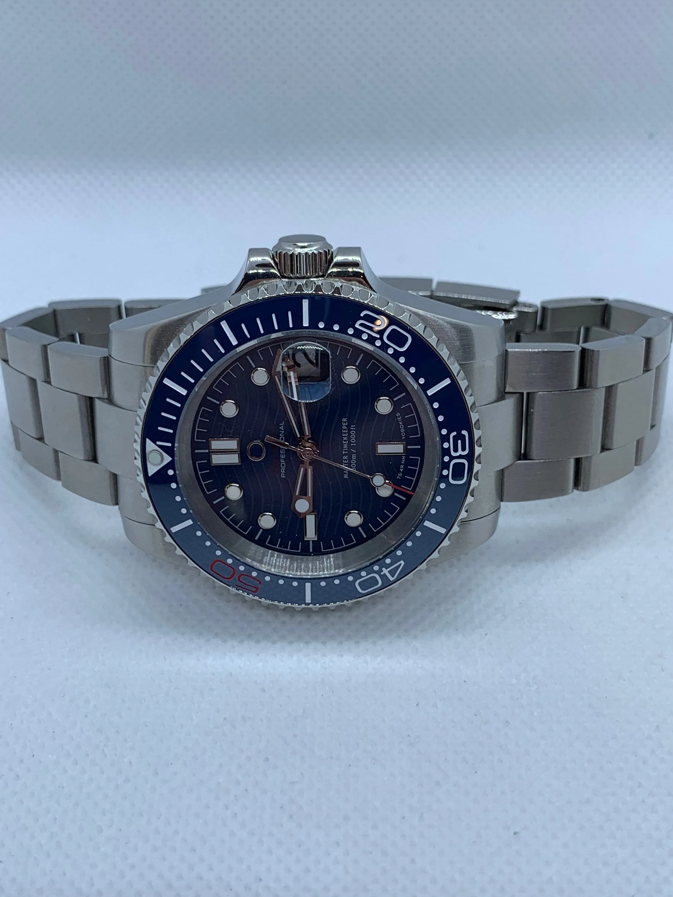 Men's 40MM Submariner Style Watch with Blue Wave Dial, Seiko NH35 Automatic Movement, Sapphire Crystal