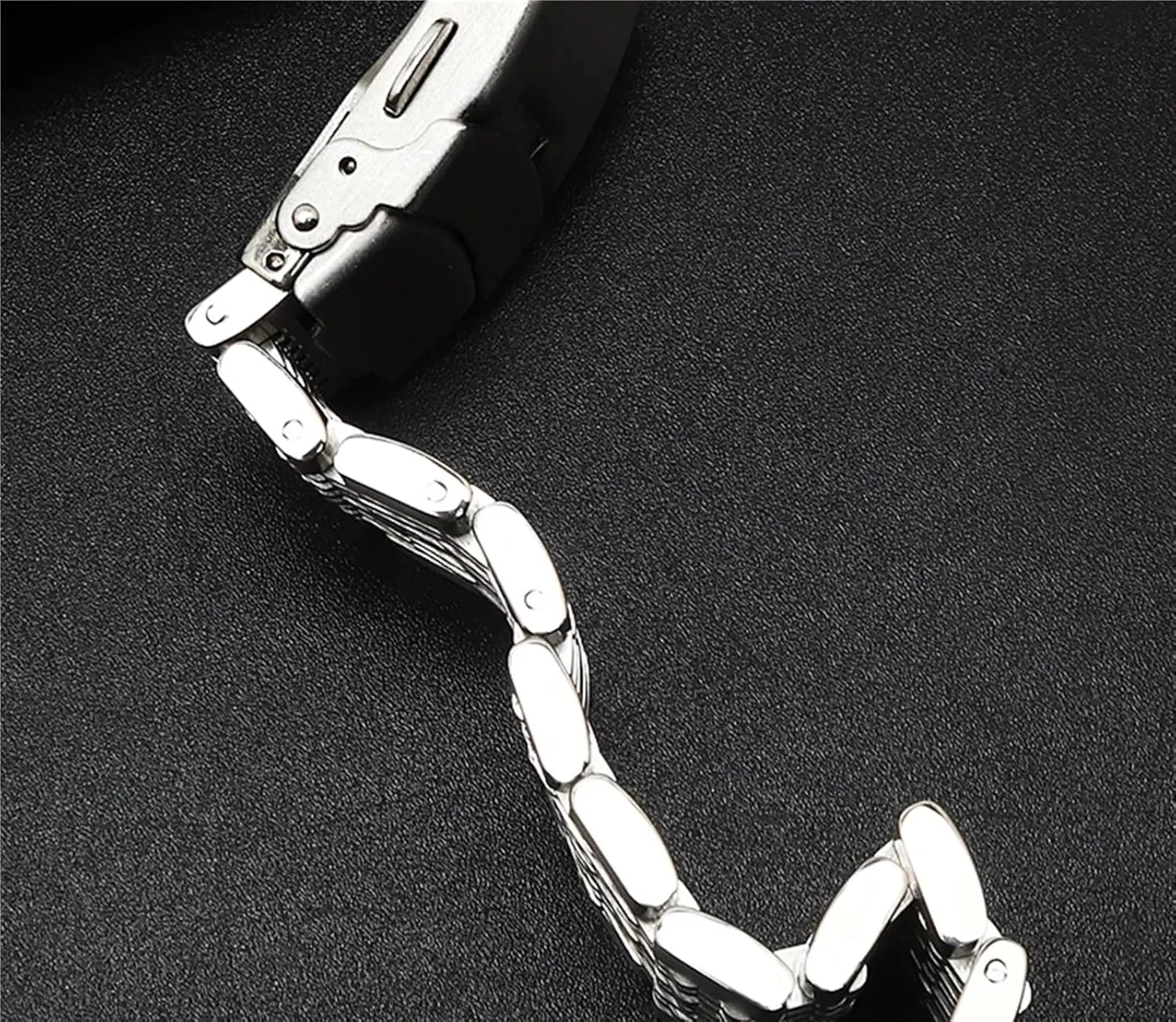 Metal Watch Strap 18mm20mm22mm24mm Universal Watch Strap Folding Buckle for Men Women Stainless tele Steel 