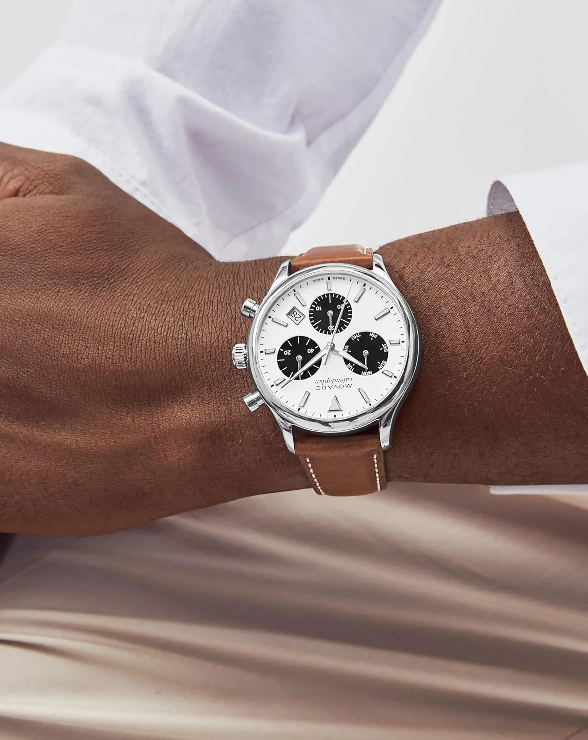 Quartz Movement, Ute Calfskin Strap, Water Resistance 30 Meters (3ATM) - Classic Timepiece - Gift for Him - 43mm Movado Heritage Calendoplan Men's Luxury Chronograph Watch - Swiss 