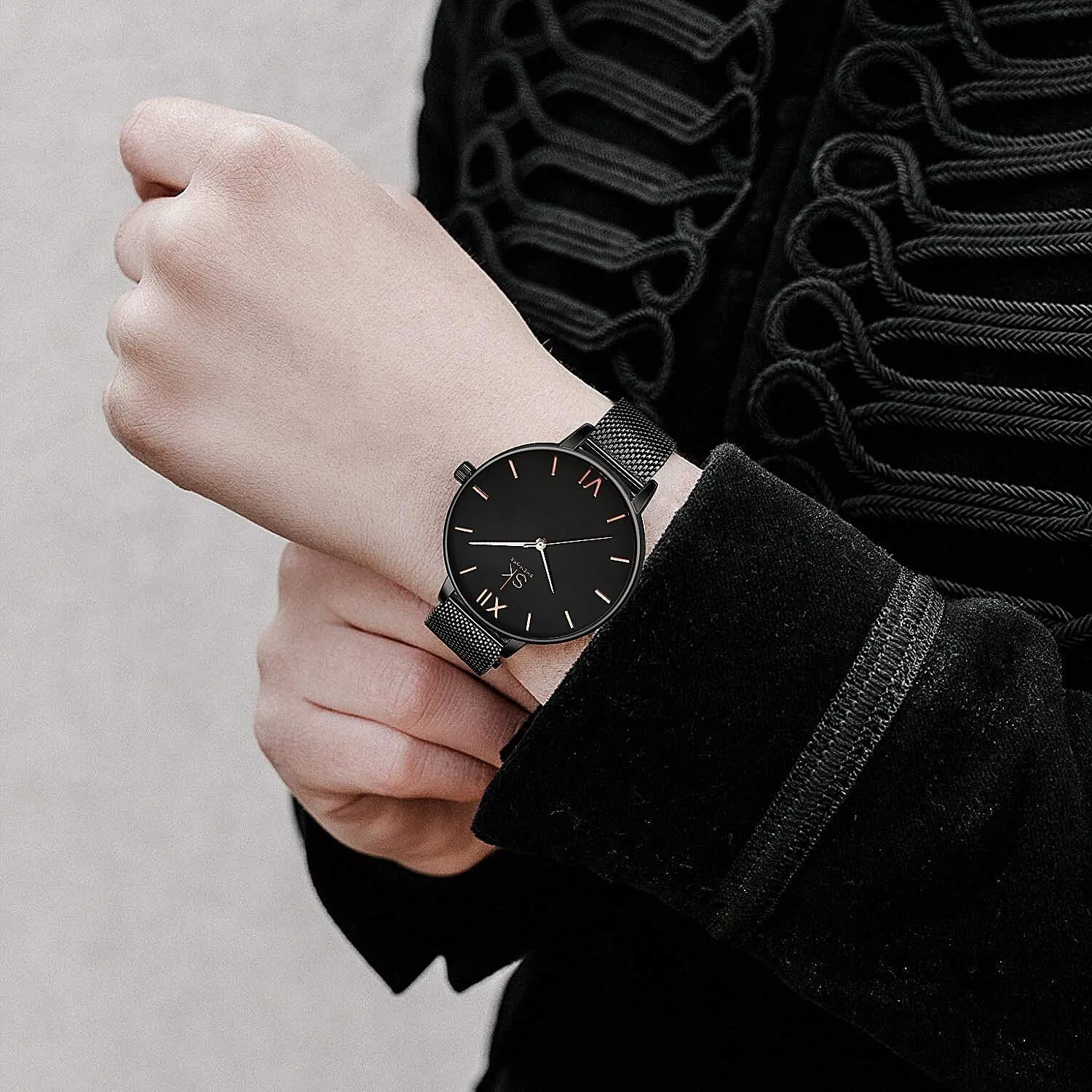 Women Watch Genuine Leather Elegant kick Women Watches Ladies Business Wristwatch Simplicity Creative 