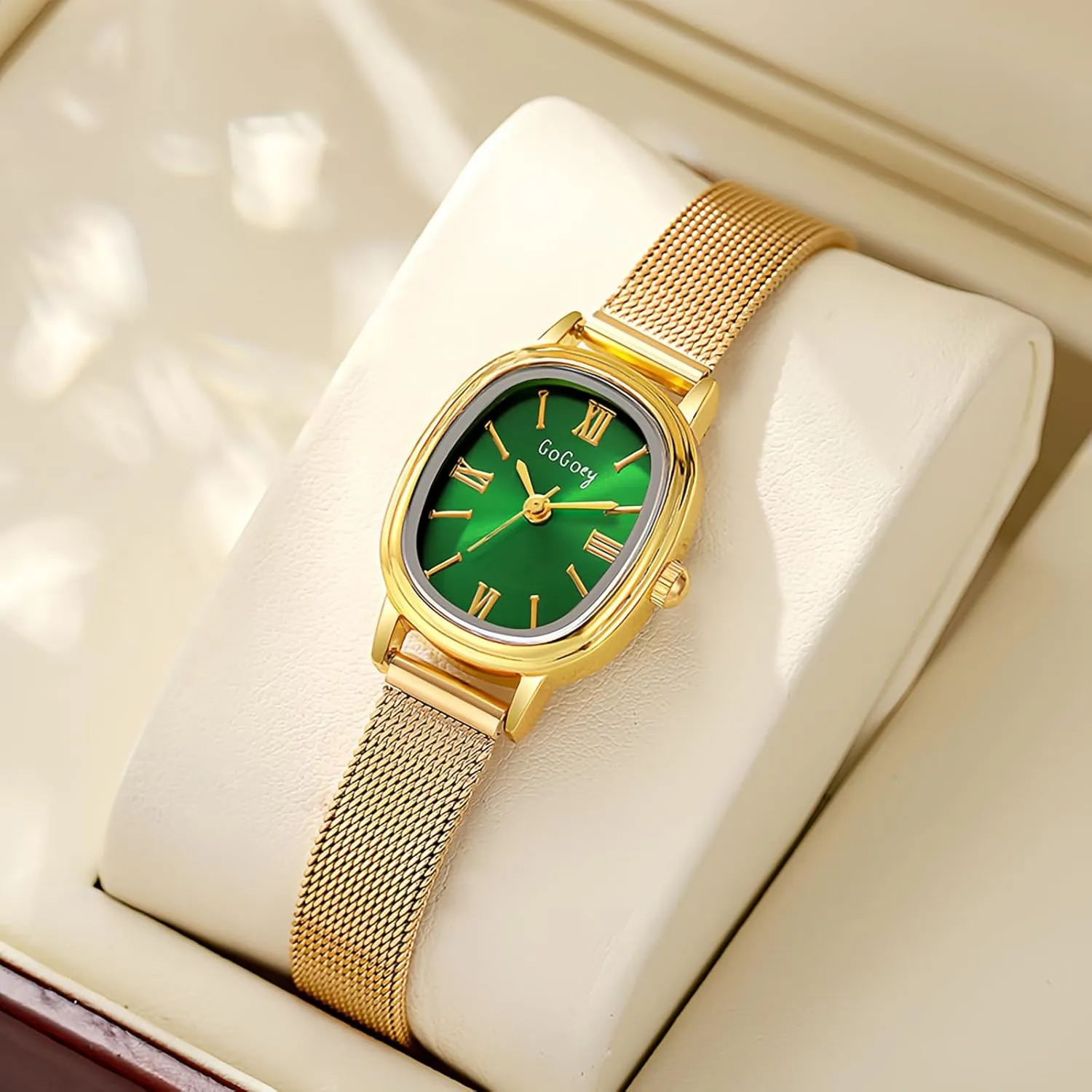 Women��s Fashion Dainty Oval Gold dust Mesh Strap Analog Quartz Watches Vintage Small Face Thin Ladies Bracelet CARLIEN 
