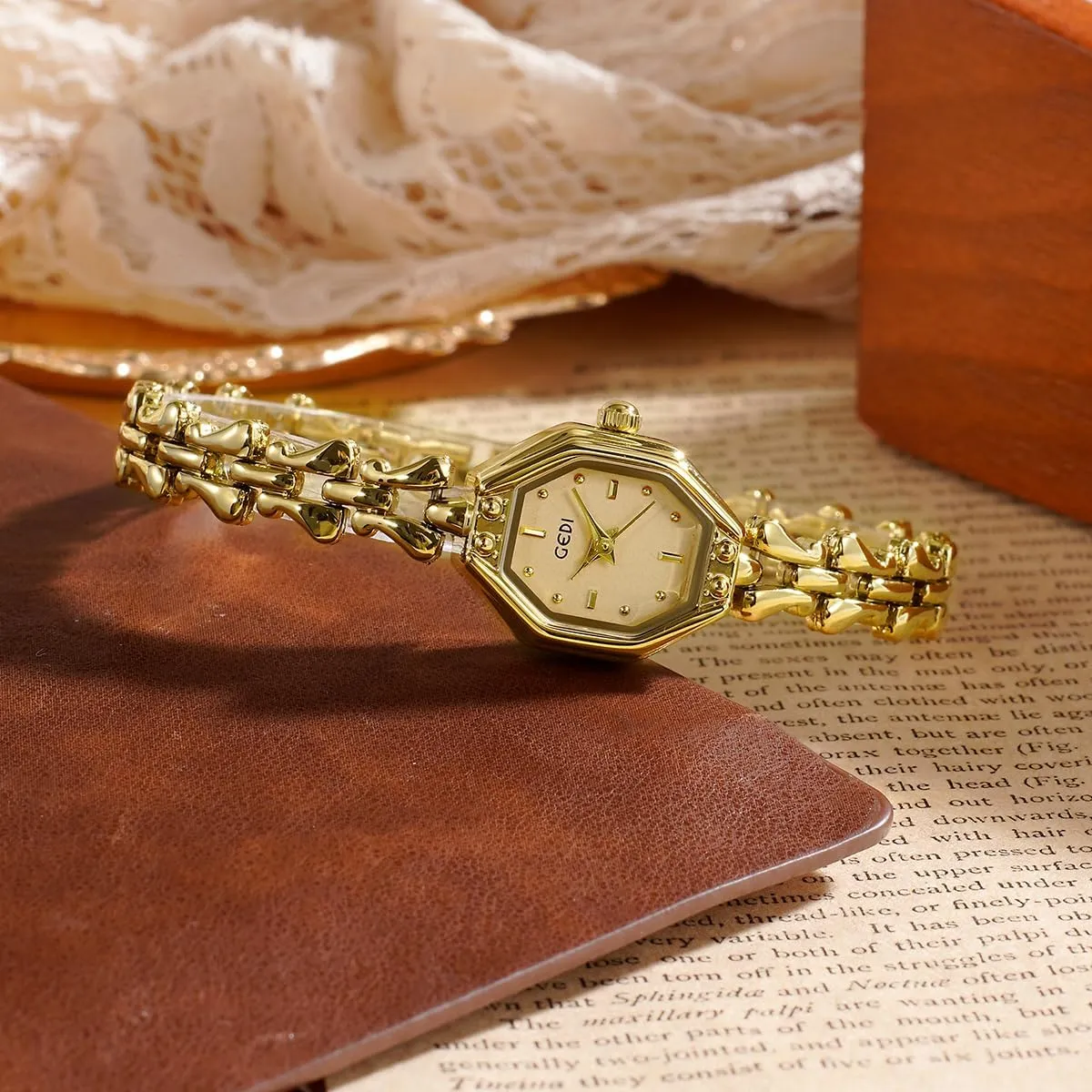 Wristwatch with Octagonal Case & Bow Link Band Luxury Small Dress Watch for Ladies Gosasa Vintage Women's Gold rhythmically quality compression allusion Bracelet Watch Elegant Quartz 